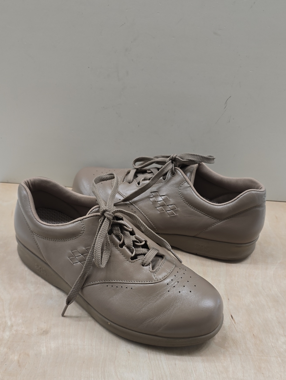 SAS Women's Lace-Up Sneakers in Taupe Beige